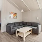 Freibeuterweg 8 - Dorf 6 * Lübeck